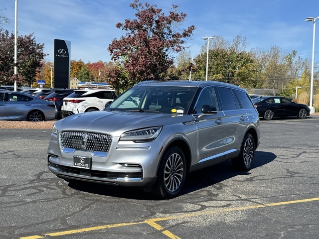 2024 Lincoln Aviator Premiere's photo