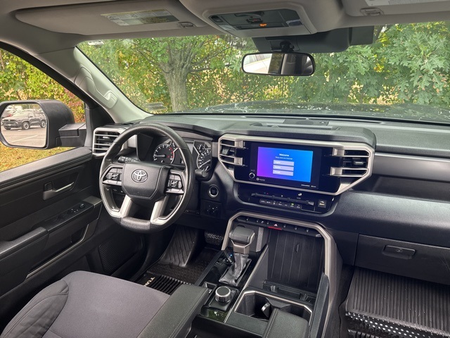 2022 Toyota Tundra SR5 photo 13