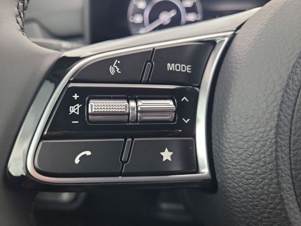 2026 Kia Seltos EX photo 24