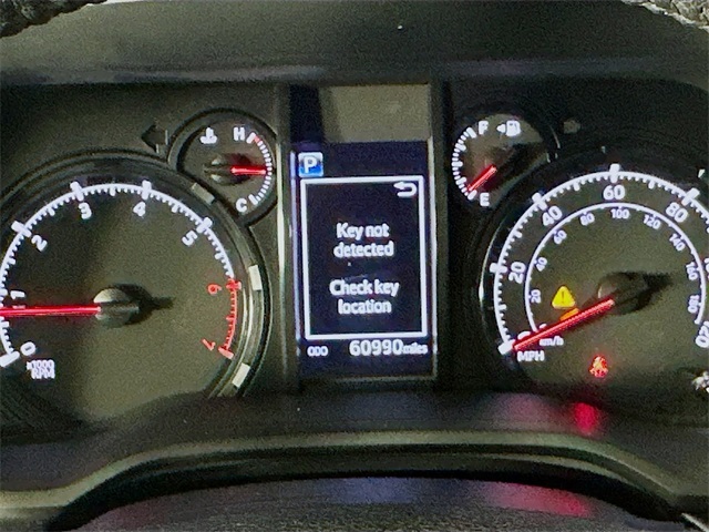 2023 Toyota 4Runner SR5 photo 2
