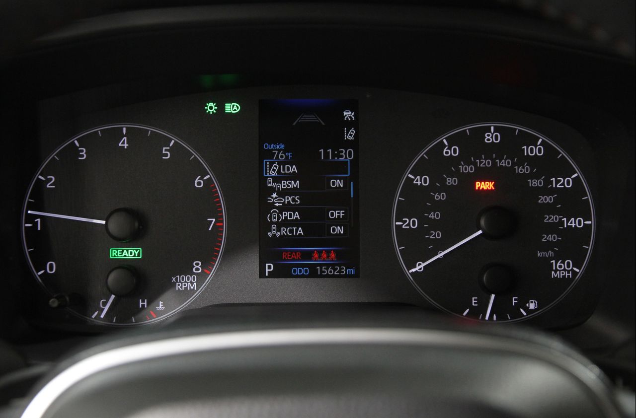 2024 Toyota Corolla Hybrid Nightshade Edition photo 7