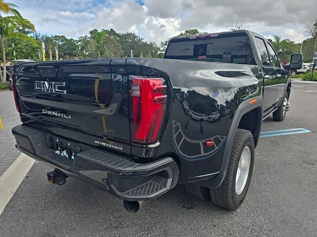 2024 Gmc Sierra HD Denali Ultimate photo 9