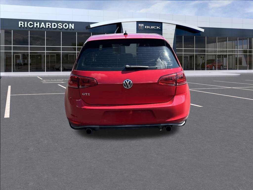 2015 Volkswagen Golf GTI S photo 4
