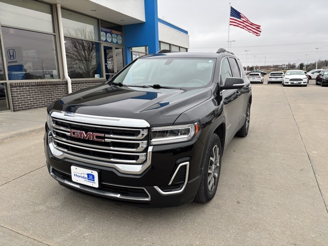 2020 GMC Acadia SLE's photo