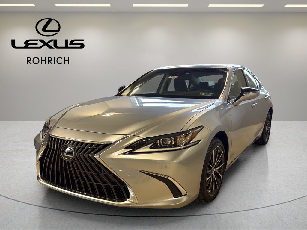 2025 Lexus ES 350's photo