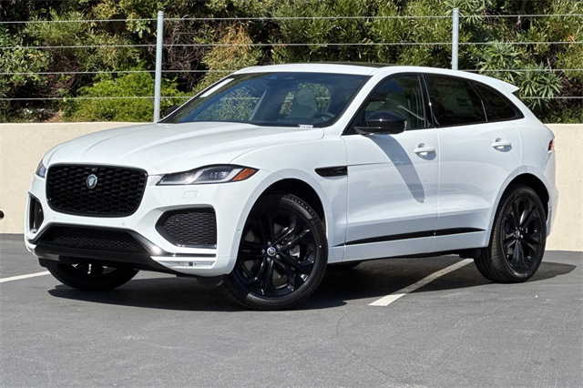 2026 Jaguar F-Pace R-Dynamic S's photo