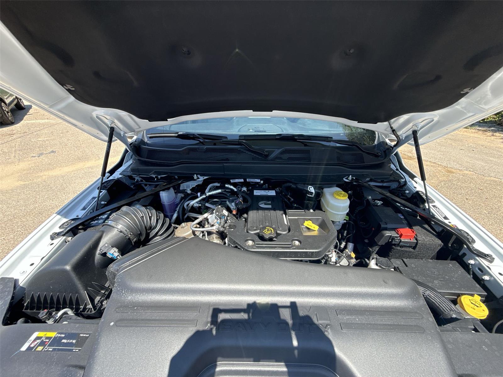 2026 Ram 2500 Tradesman photo 11