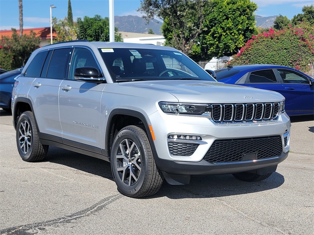 2025 Jeep Grand Cherokee Limited's photo