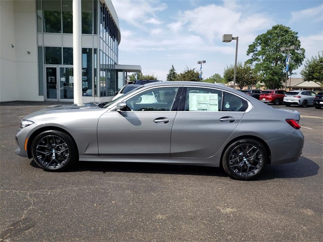 2025 Bmw 330i xDrive photo 2