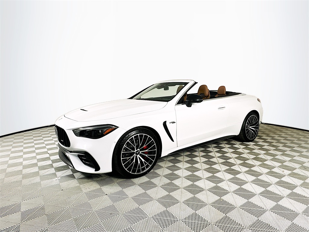 2026 Mercedes Benz CLE AMG 53 4MATIC photo 3