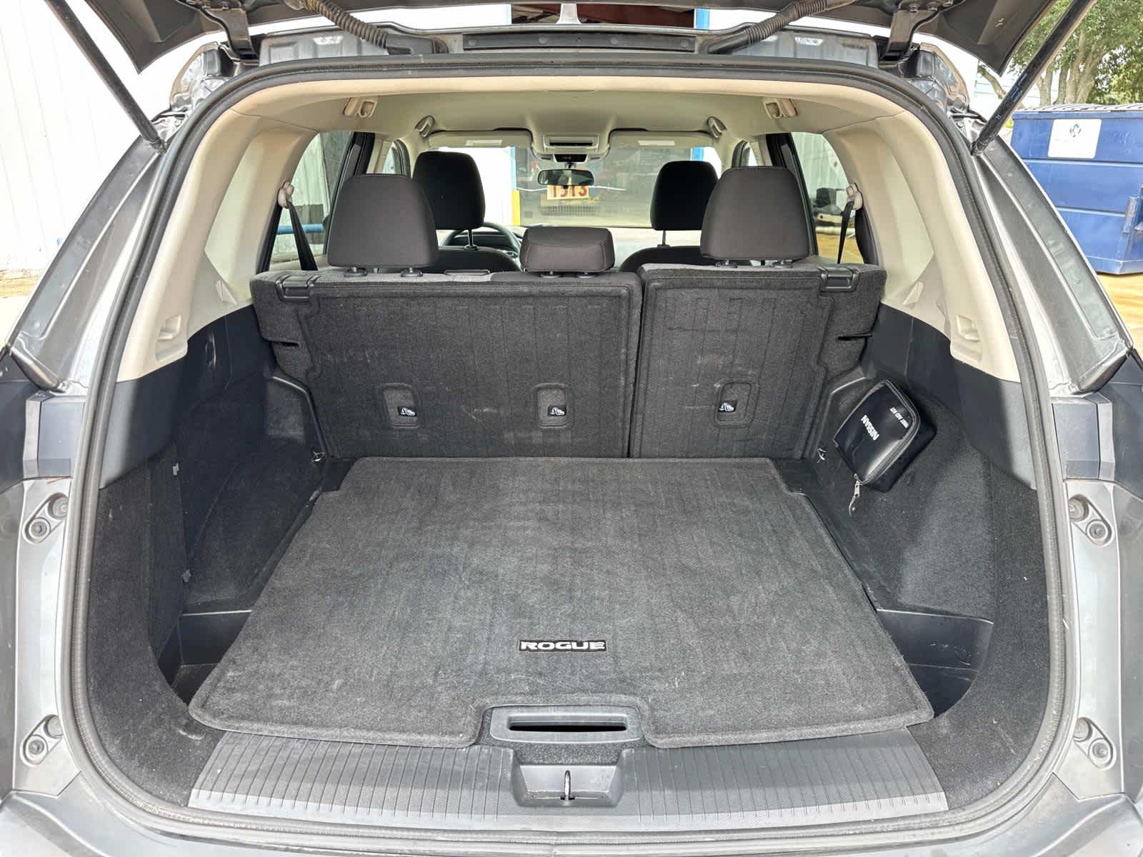 2021 Nissan Rogue S photo 18