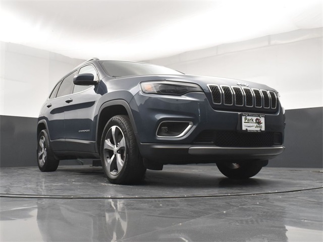 2020 Jeep Cherokee Limited photo 18