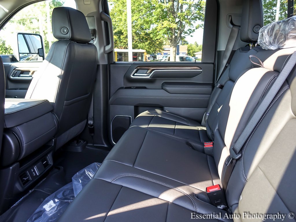 2026 CHEVROLET SILVERADO HD - Image 11