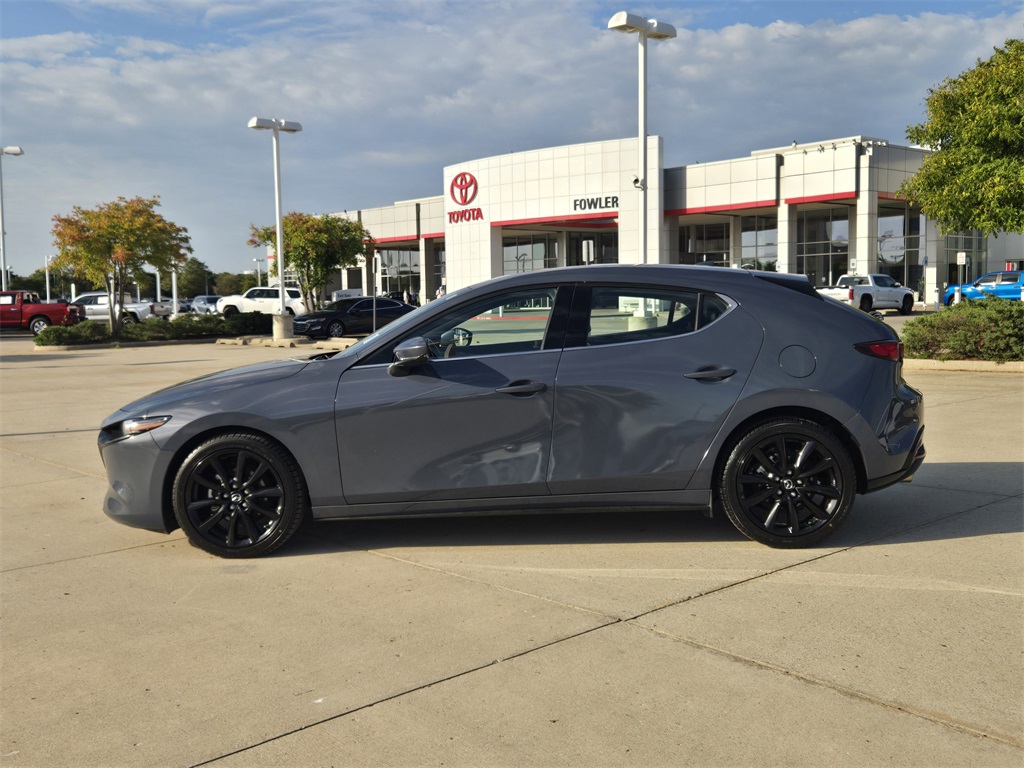 2020 Mazda Mazda3 Premium photo 4