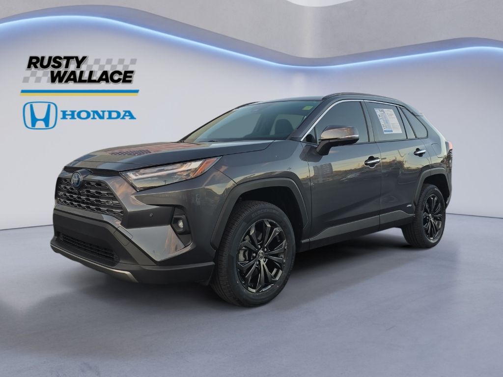 2024 Toyota RAV4 Limited's photo