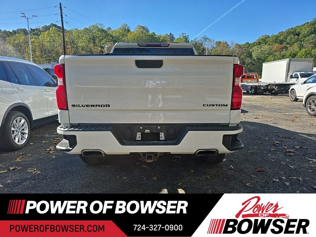 2020 Chevrolet Silverado 1500 Custom photo 3