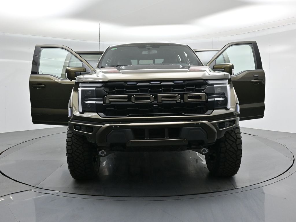 2025 Ford F-150 Raptor photo 28