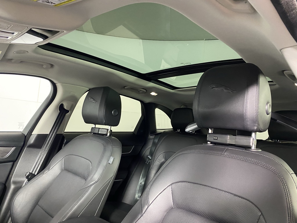 2023 Jaguar F-PACE P250 S photo 20