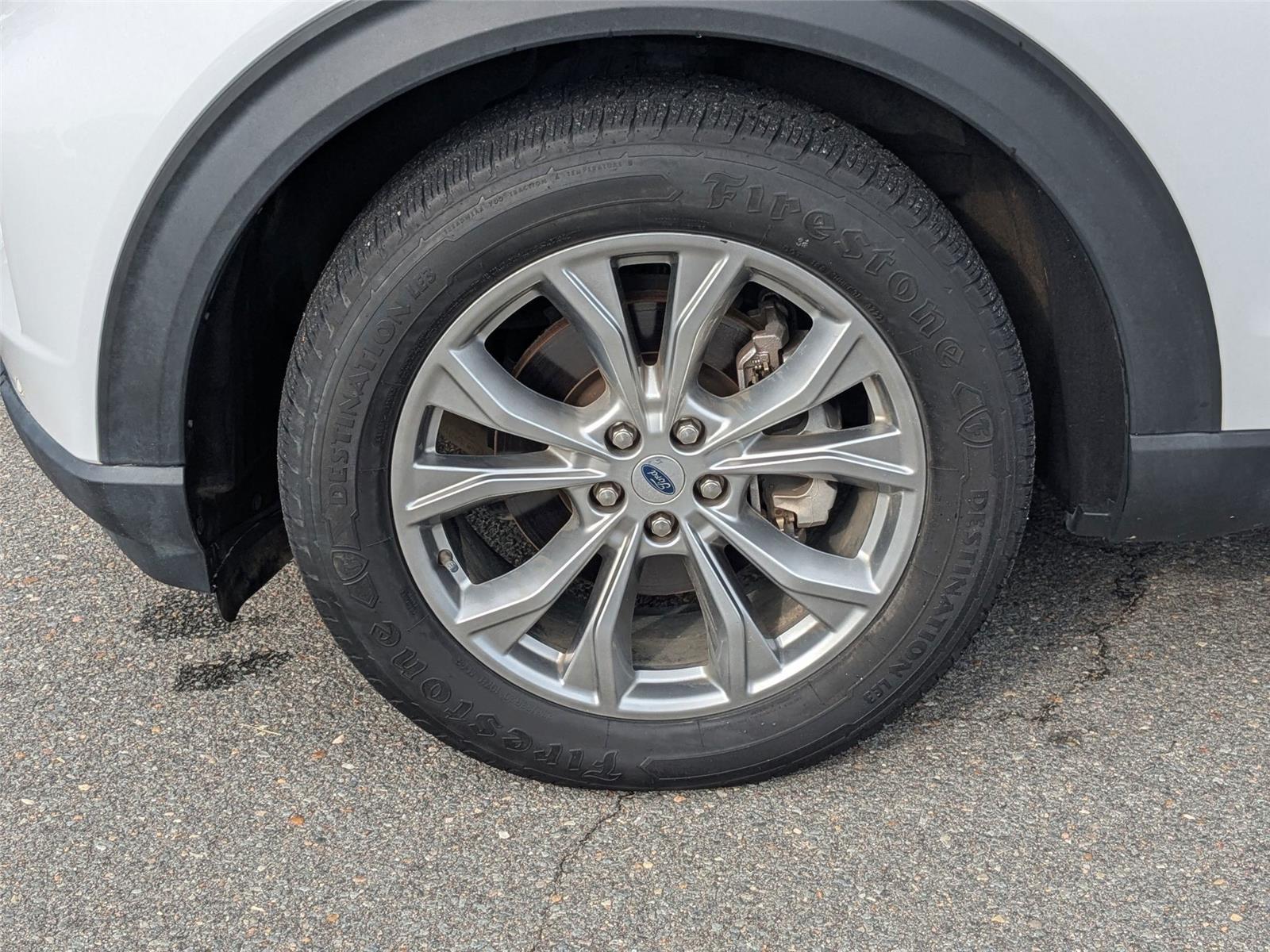 2021 Ford Explorer Limited photo 9
