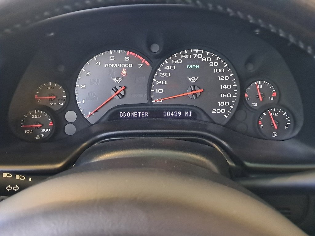1999 Chevrolet Corvette photo 17