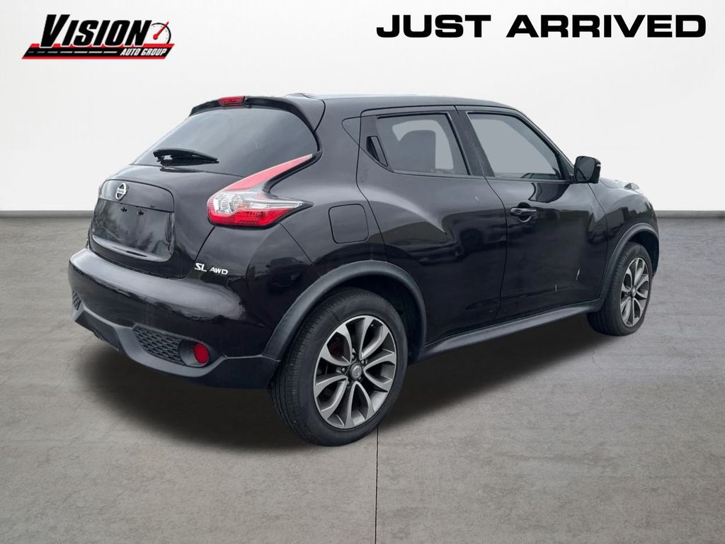 2017 Nissan Juke SL photo 5