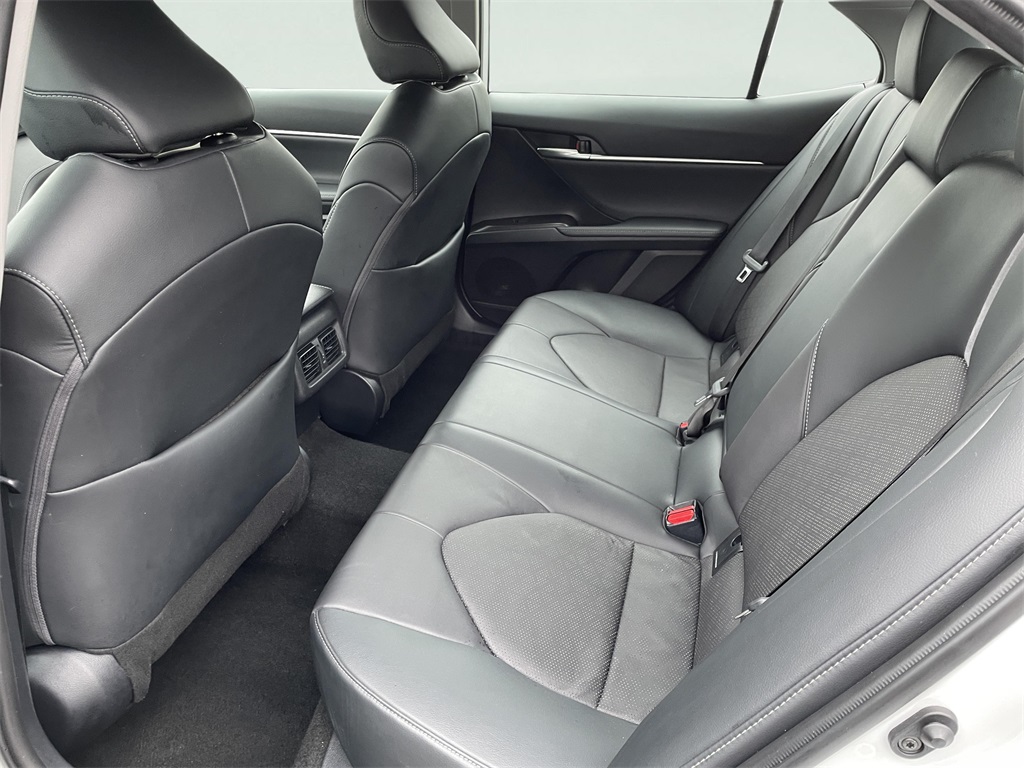 2023 Toyota Camry XSE photo 13
