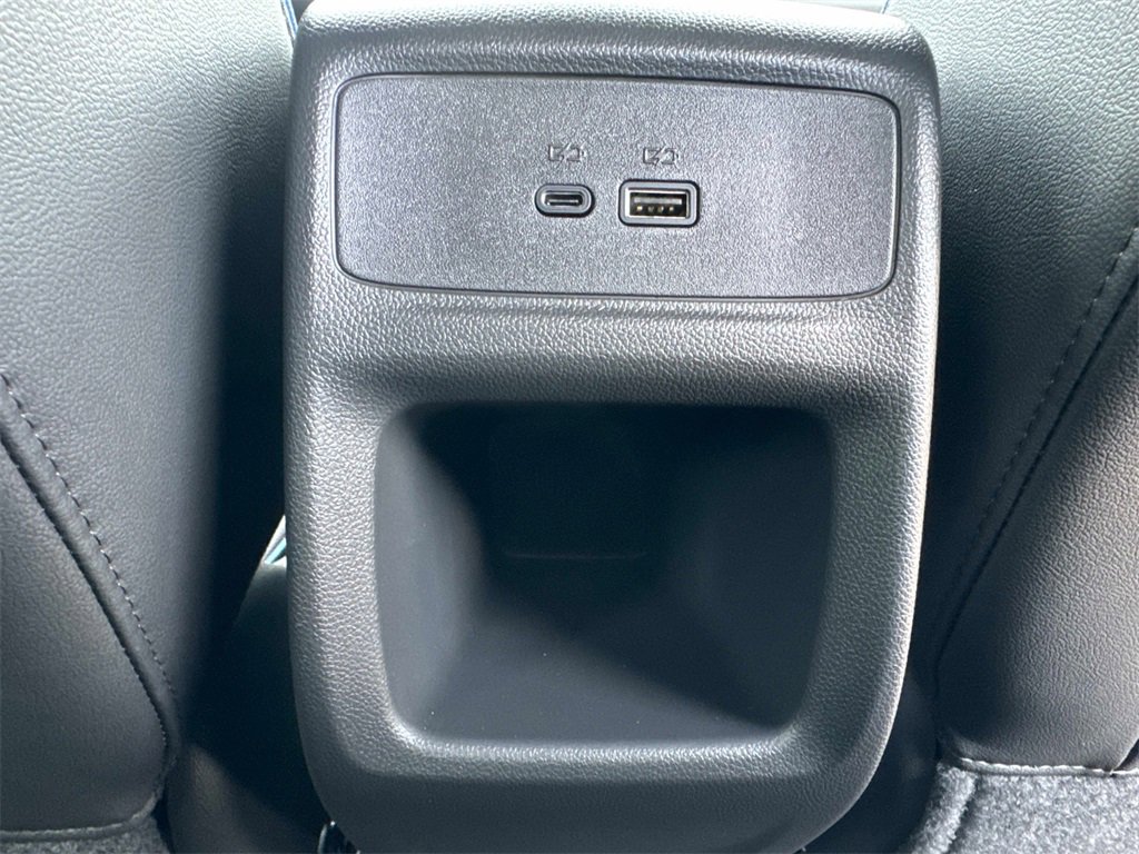 2026 Buick Envista ST photo 21