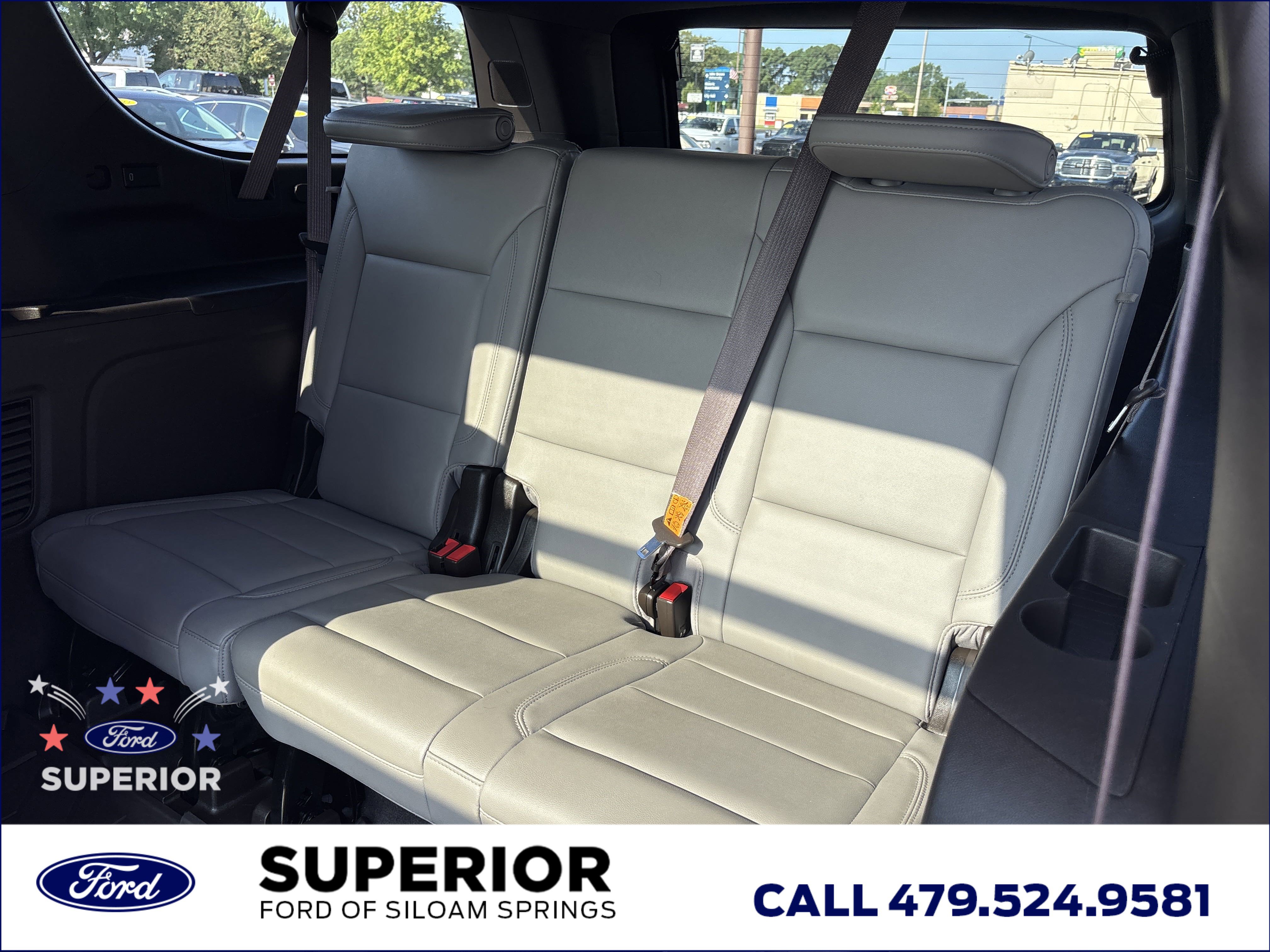 2021 Chevrolet Suburban Z71 photo 8