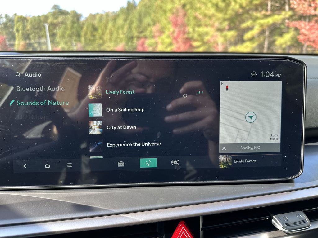 2025 Kia Sorento S photo 4