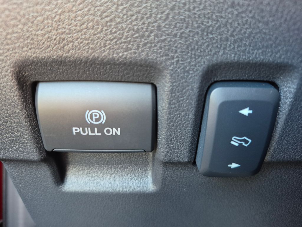 2024 Ford F-250 photo 13