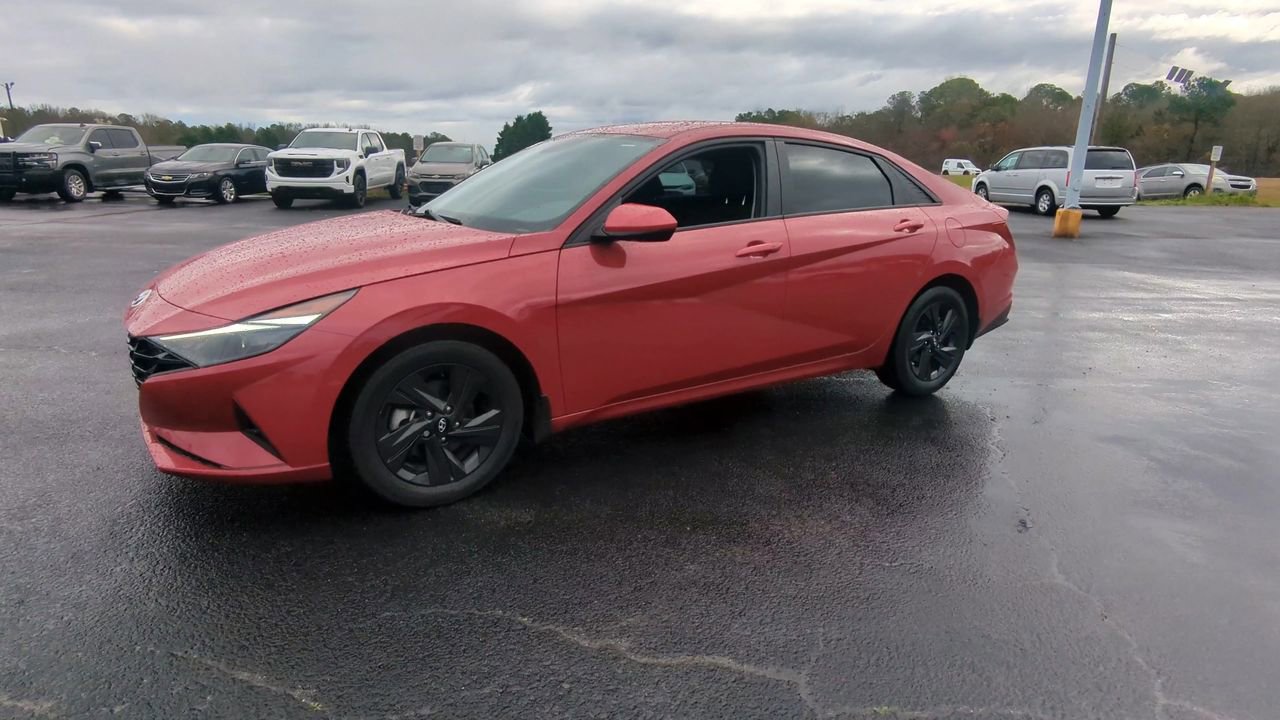 PreOwned 2022 Hyundai Elantra SEL 4dr Car in Statesboro P13140