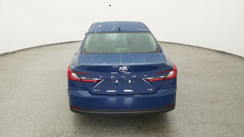 2026 Toyota Camry LE photo 18