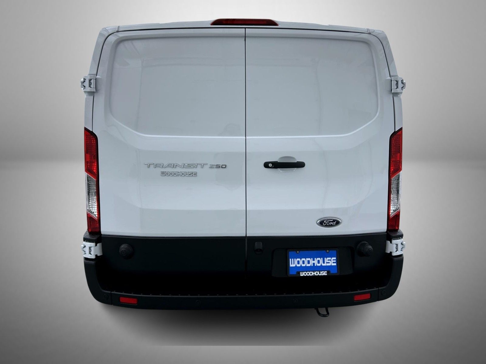 2025 Ford Transit photo 4