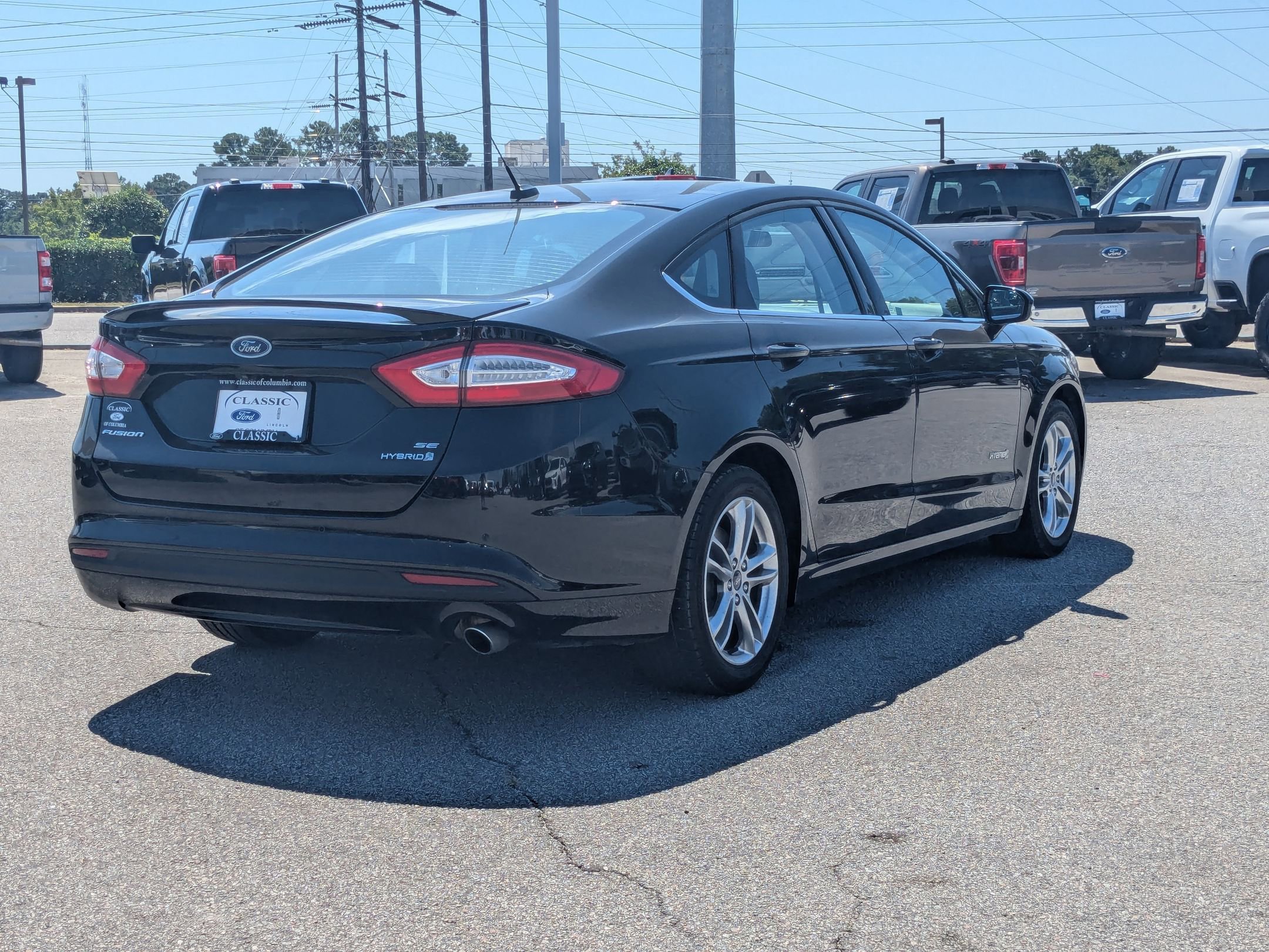 2016 Ford Fusion SE Hybrid photo 4