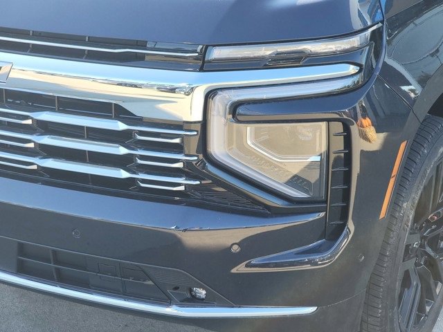 2025 Chevrolet Tahoe Premier photo 9