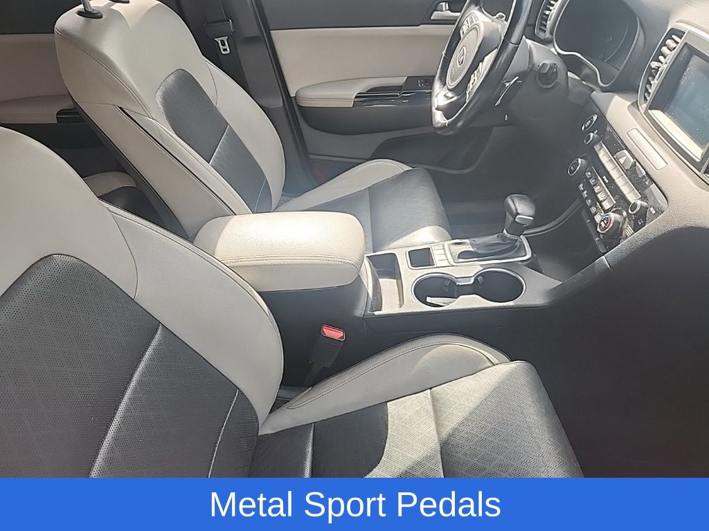 2018 Kia Sportage EX photo 11