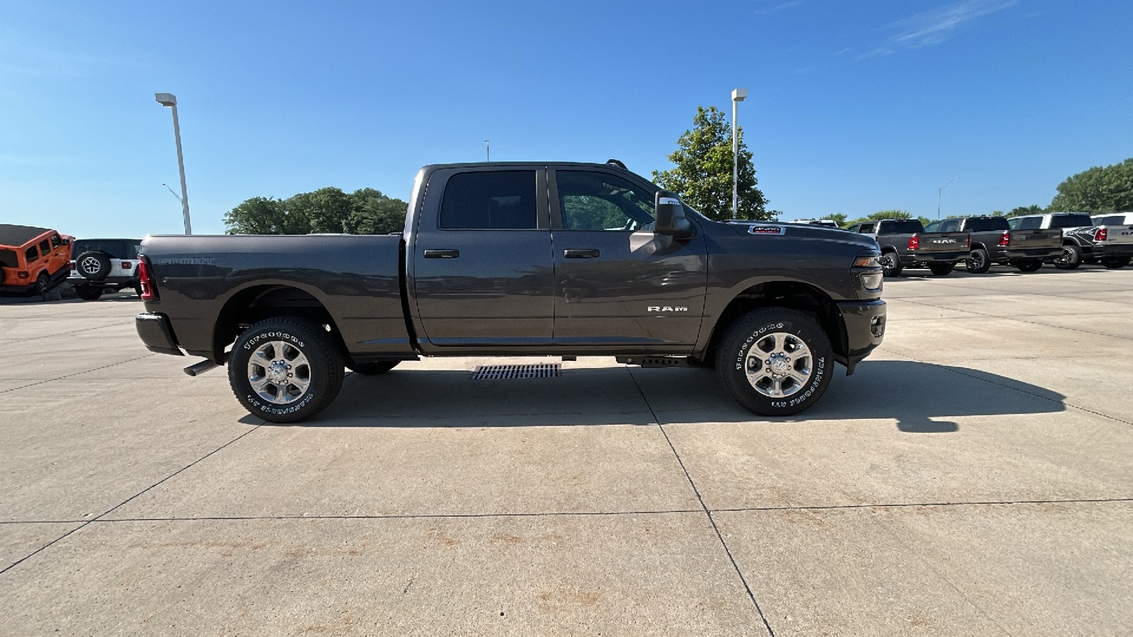 2025 Ram 3500 Big Horn photo 2