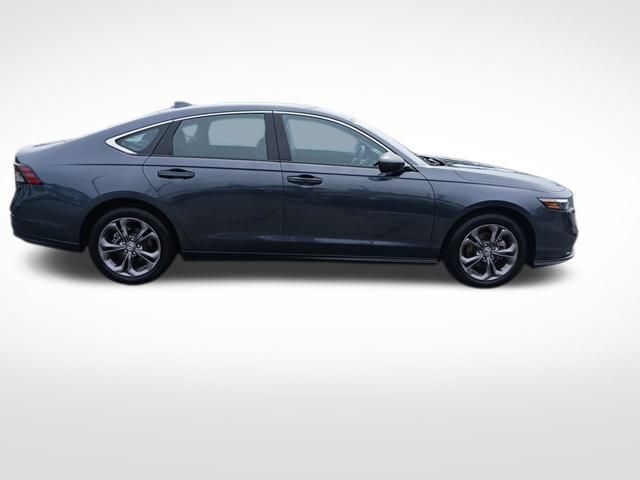 2024 Honda Accord EX photo 6
