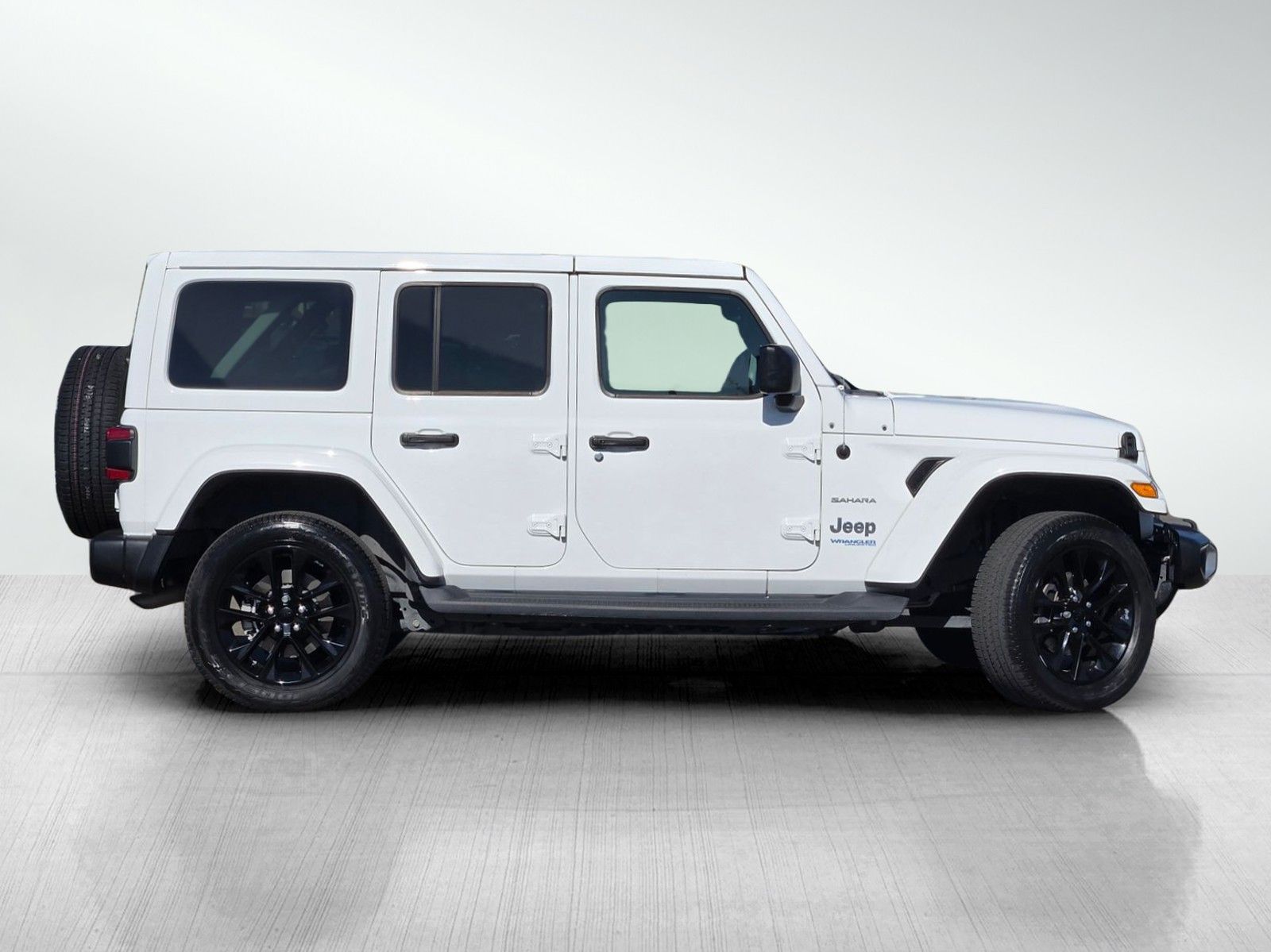 2021 Jeep Wrangler Unlimited Sahara 4xe photo 3