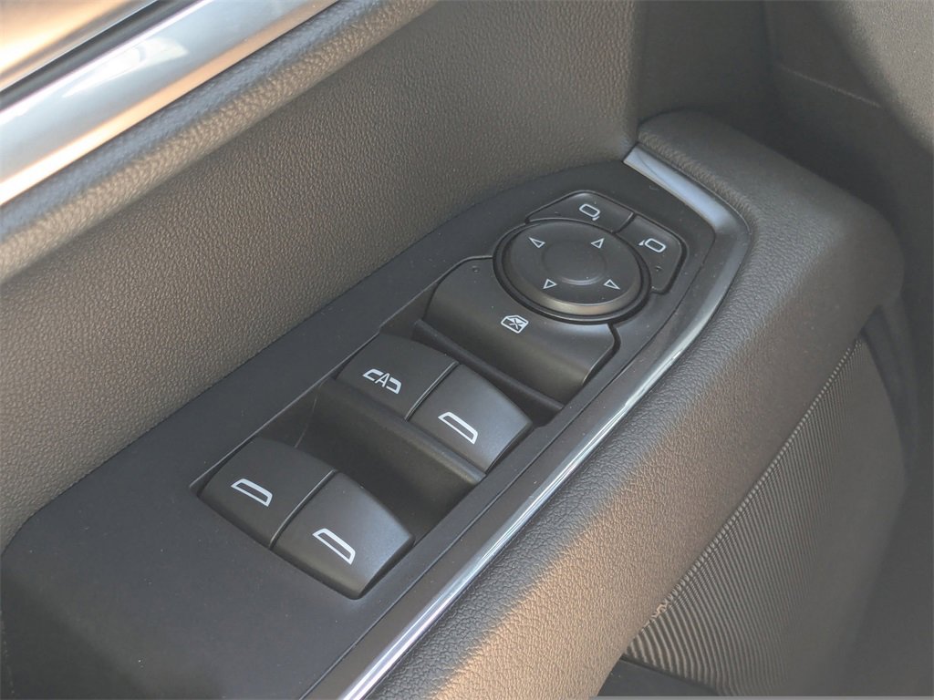 2025 Chevrolet Silverado 1500 LT photo 20
