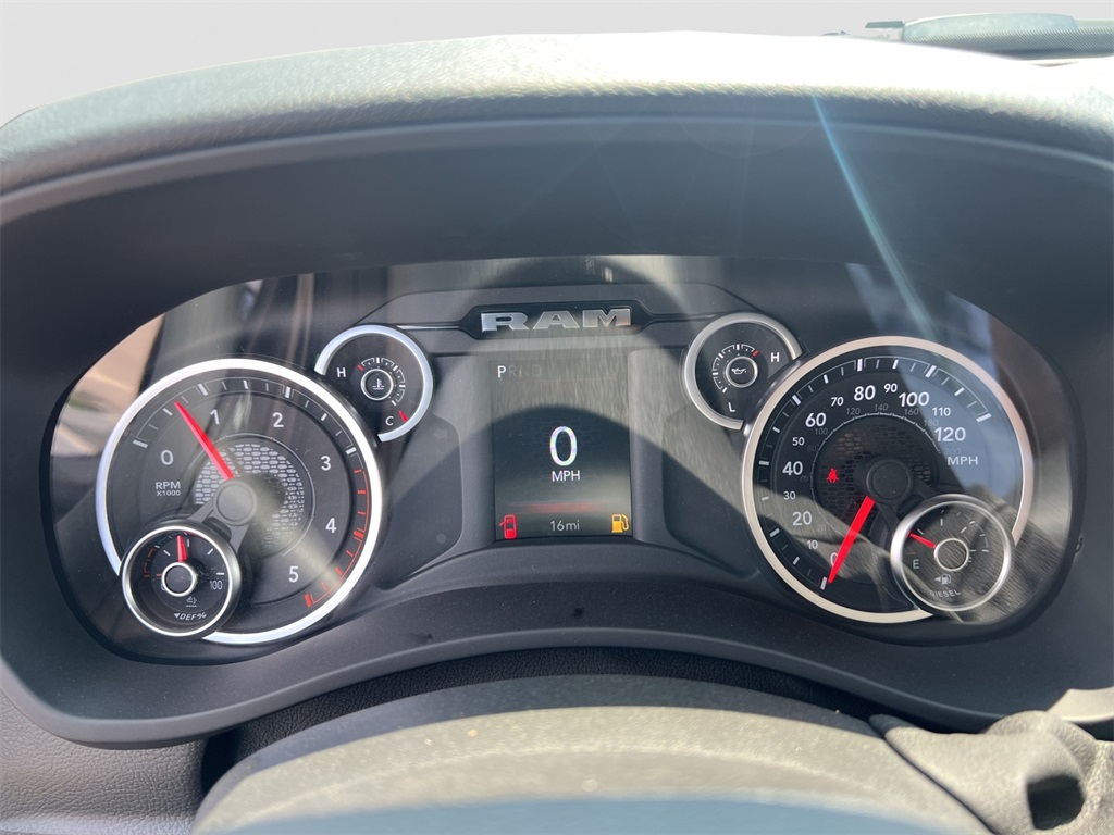 2025 Ram 2500 Big Horn photo 11