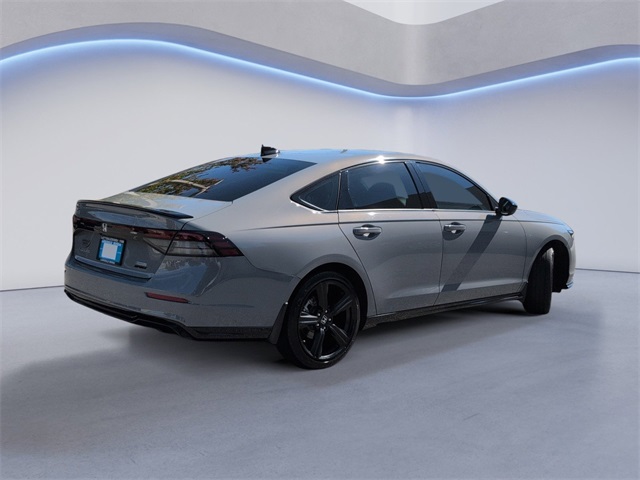 2024 Honda Accord Sport-L Hybrid photo 3