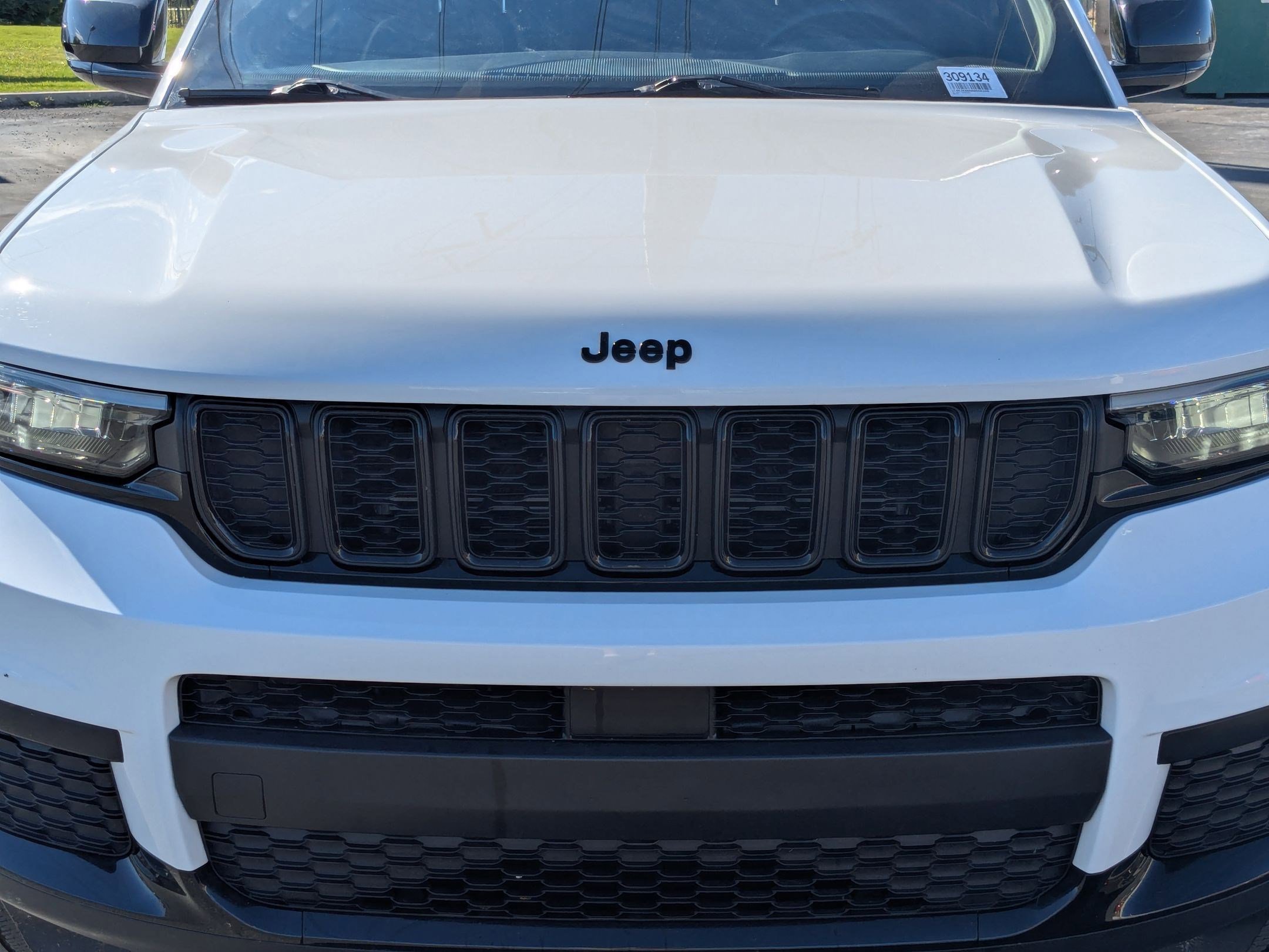 2022 Jeep Grand Cherokee Altitude photo 9