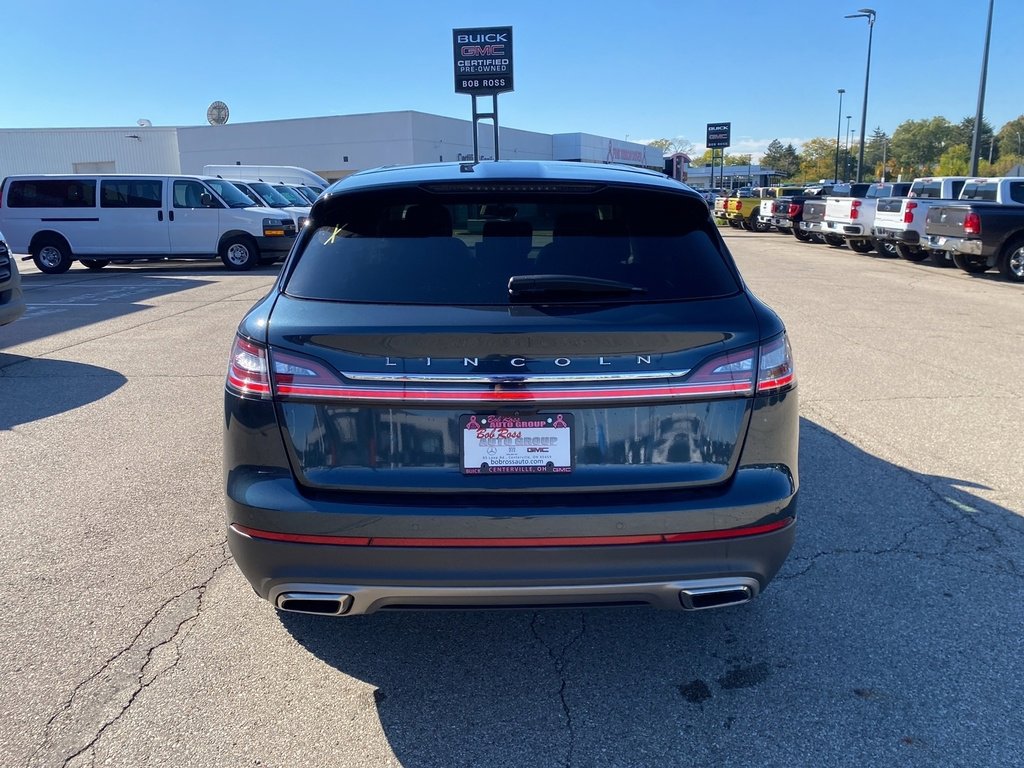 2023 Lincoln Nautilus Reserve photo 4