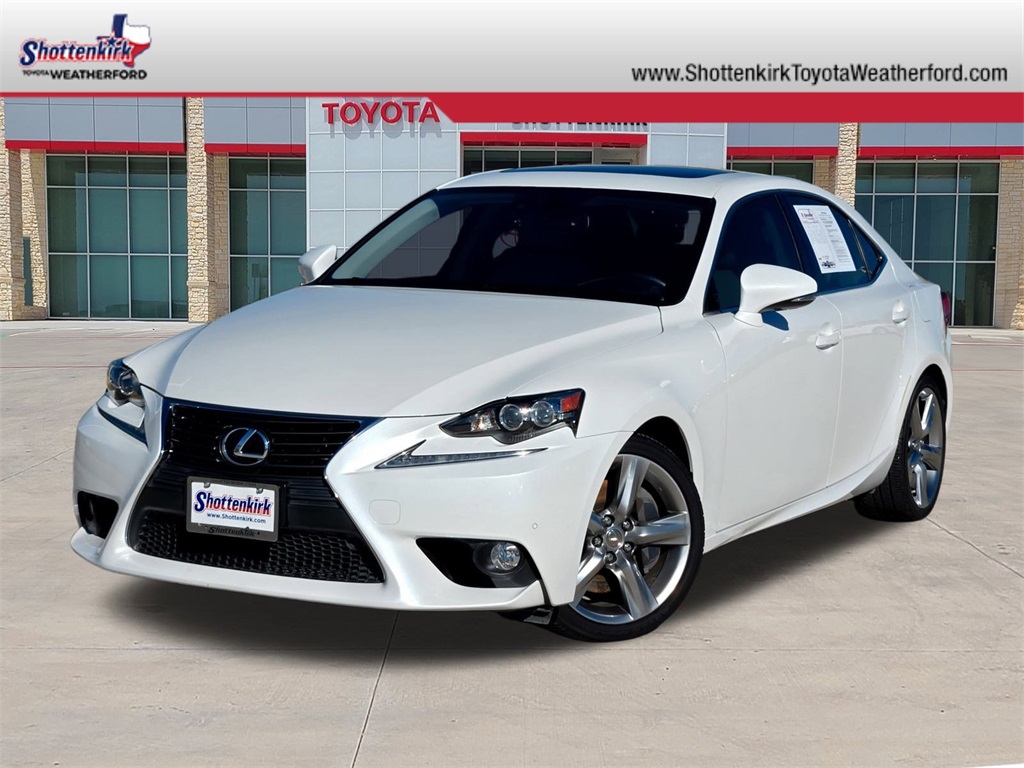 2014 Lexus IS 350's photo