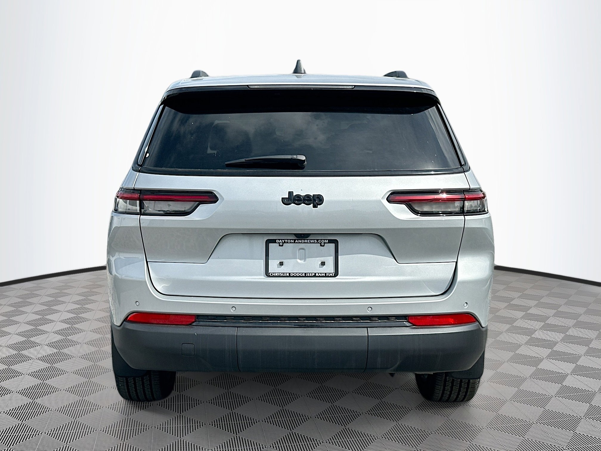 2025 Jeep Grand Cherokee Altitude X photo 3