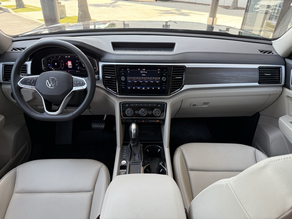 2022 Volkswagen Atlas V6 SE Technology photo 7