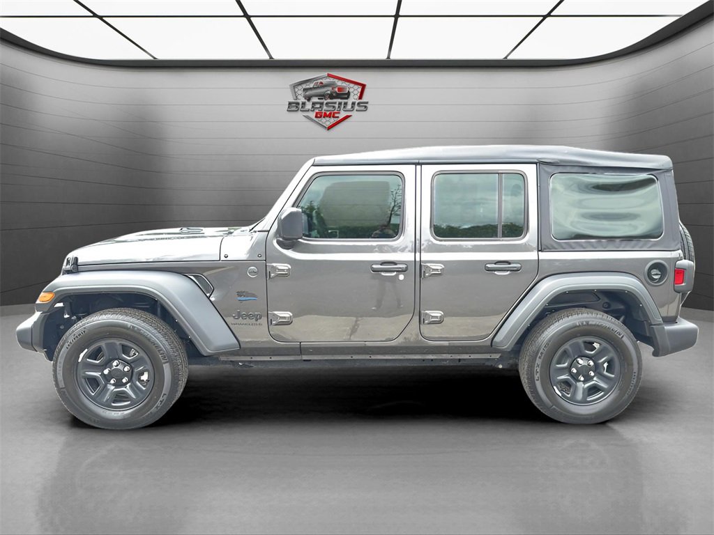 2023 Jeep Wrangler Sport photo 2