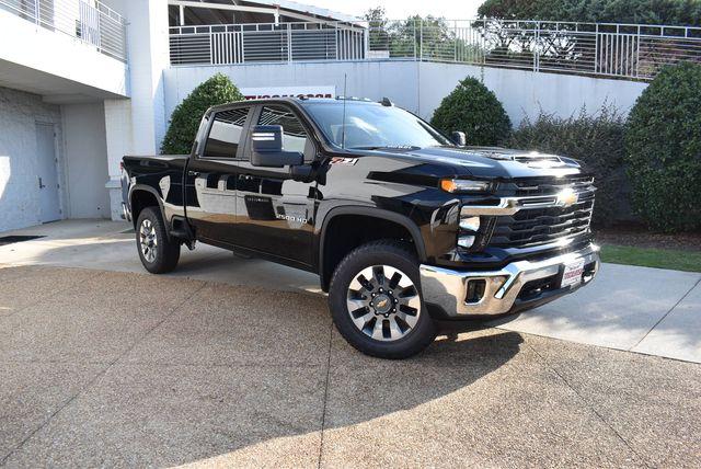 2026 Chevrolet Silverado 2500HD LT's photo