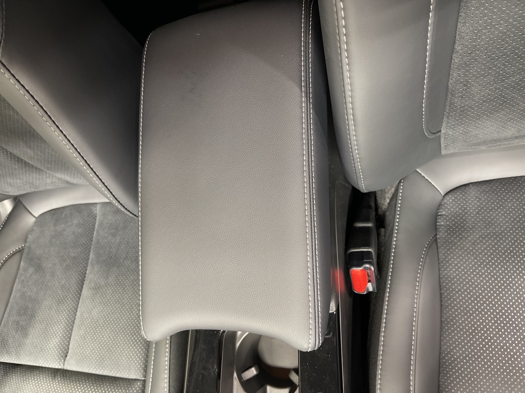 2025 Mitsubishi Eclipse Cross SE photo 10